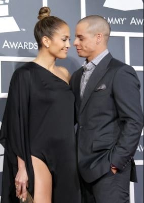 Casper Smart had some beautiful moments with his ex-girlfriend, Jennifer Lopez. Do you know how often the two had an on-and-off relationship?